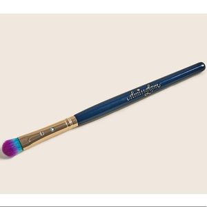 SOLD 🦄🦄SLMISSGLAM Eyeshadow Brush